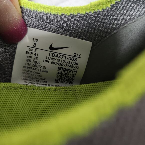 Nike React Fly Knit Size 8 Mens Gray and Neon - Picture 6 of 9
